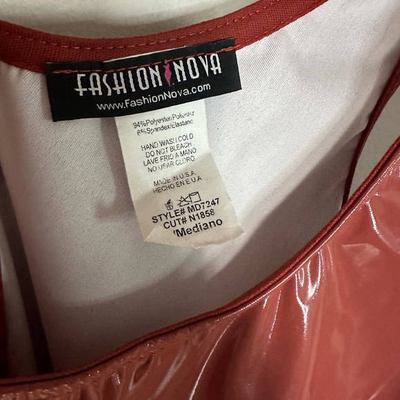 Dress size medium - Picture 4 of 4